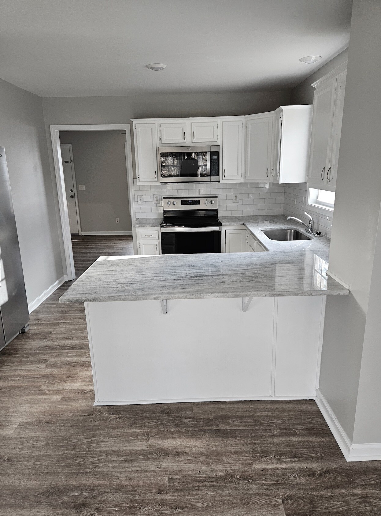 Building Photo - 205 Tonylee Ct