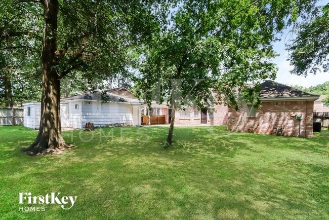 Building Photo - 4903 Shatner Dr