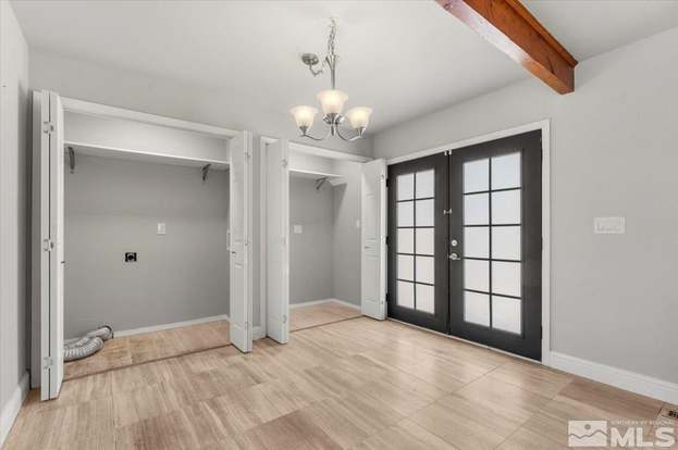 Building Photo - 990 Akard Dr