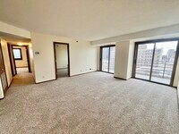 Building Photo - 26 W 10th St