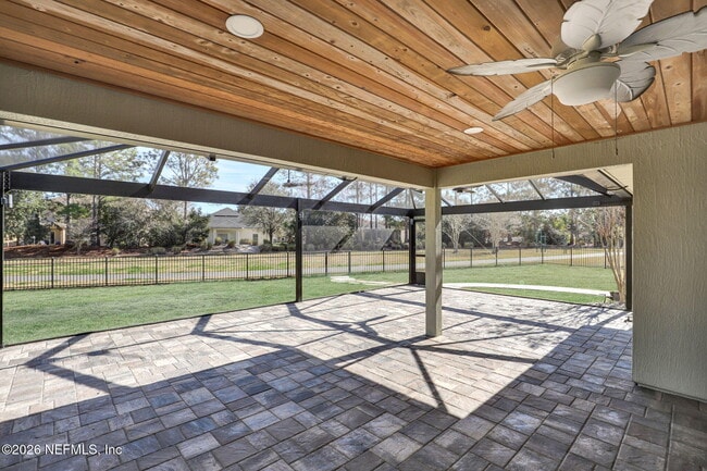 Building Photo - 260 S Bellagio Dr