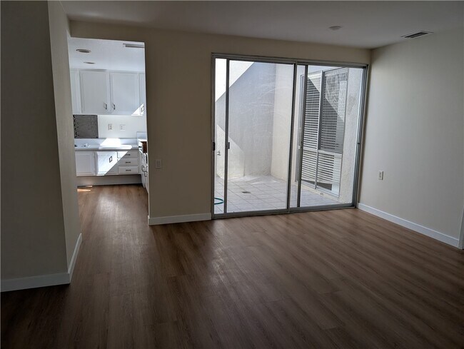 Building Photo - 79 Calle Aragon