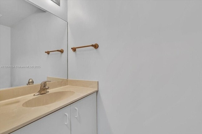 Building Photo - 11050 Nautilus Dr