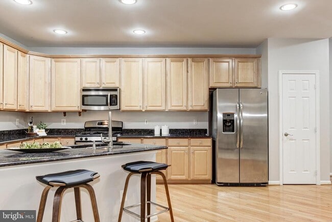 Building Photo - 6564 Trask Terrace