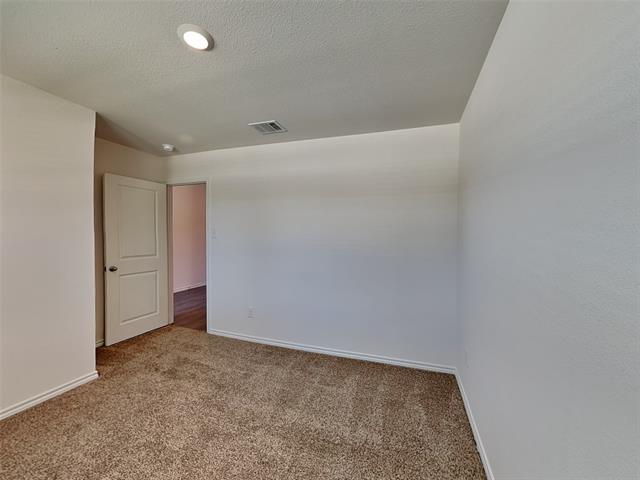 Building Photo - 2909 Menguita St