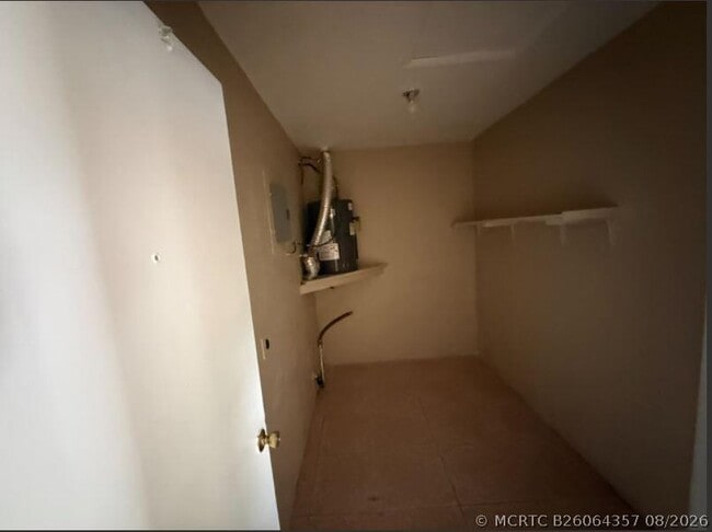 Building Photo - 16980 N Miami Ave