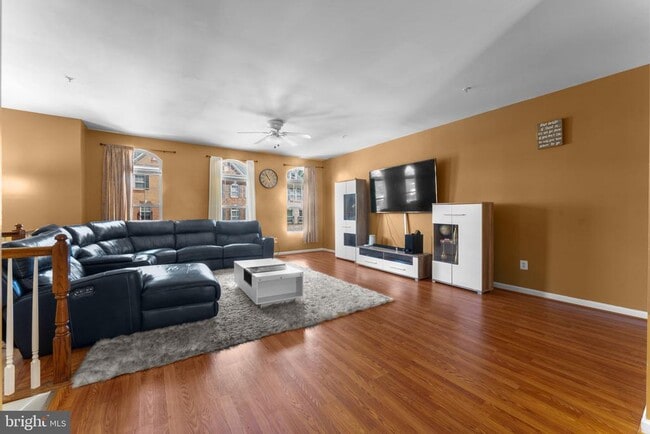 Building Photo - 15305 Kettlebaston Ln