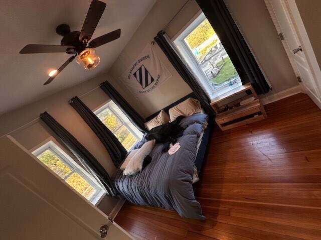 Master Bedroom - 1209 Southwest Blvd