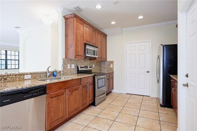 Building Photo - 15056 Summit Pl Cir