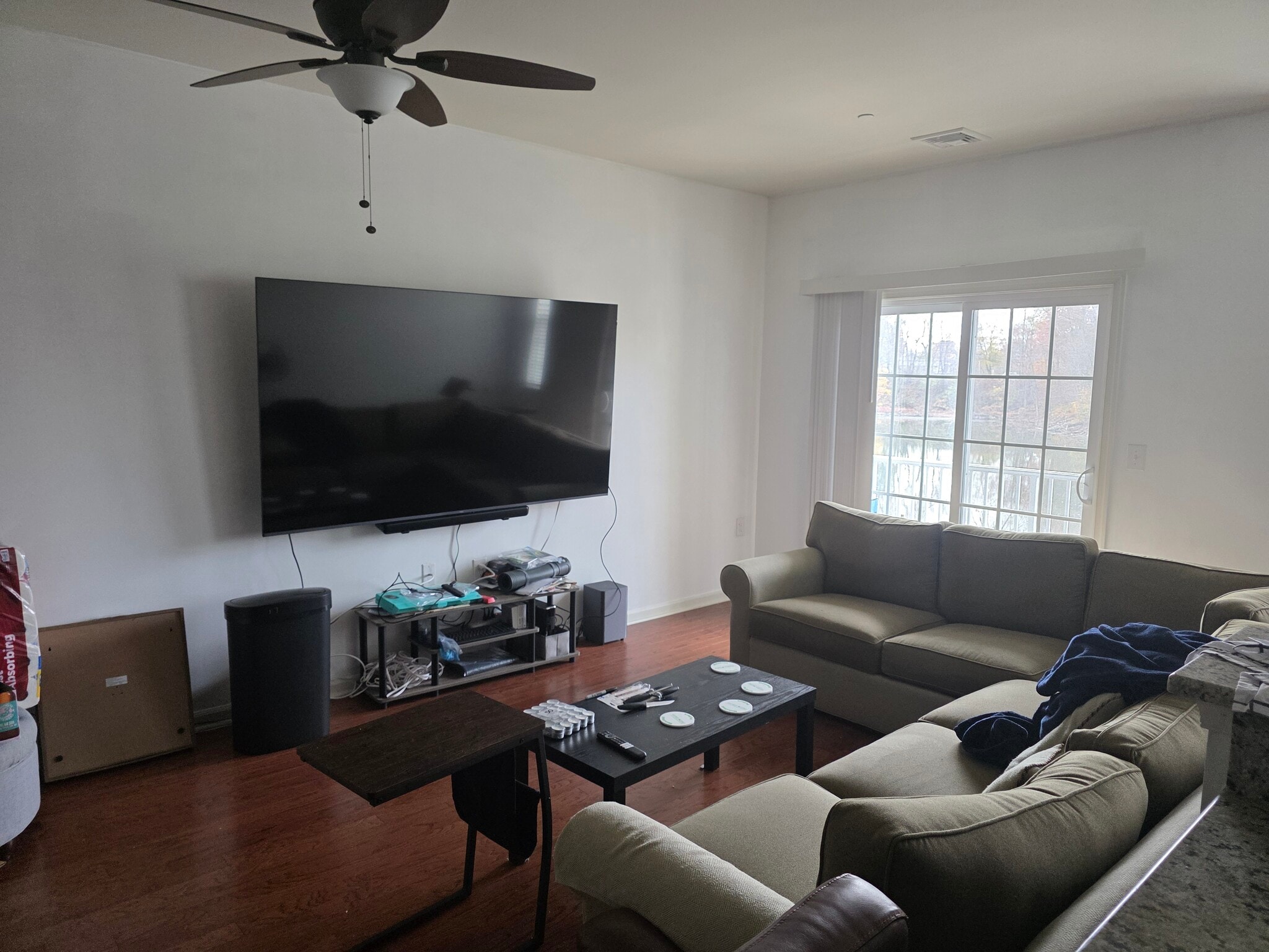 Building Photo - 408 Waterview Ct