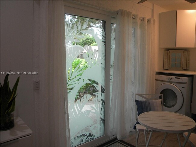 Building Photo - 78 Vía De Casas Norte