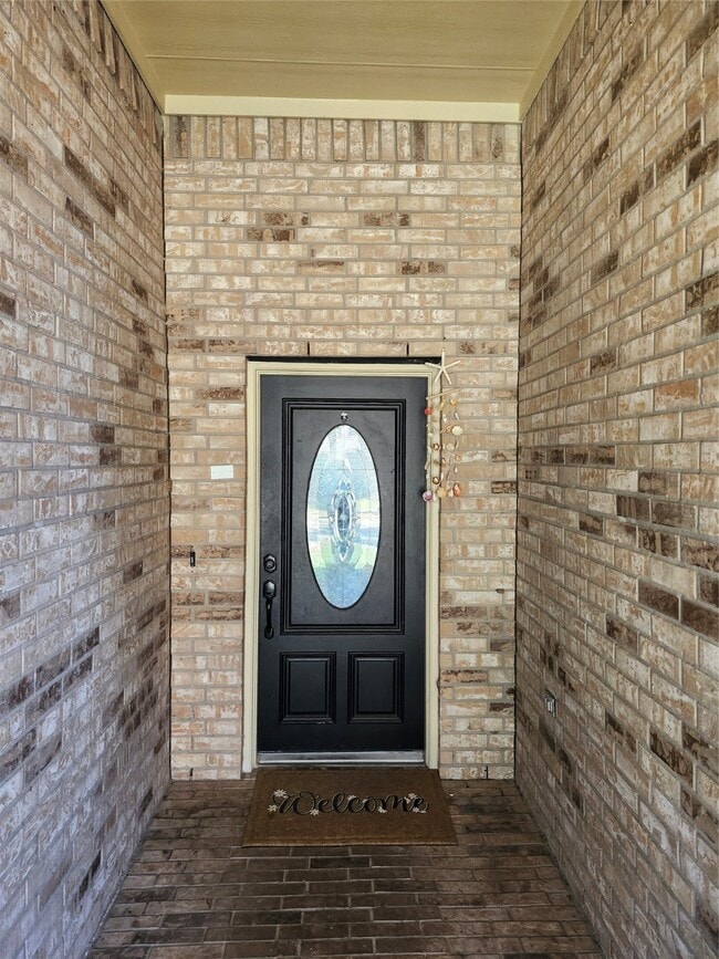 Building Photo - 9614 Pine Bank Ct