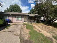 Building Photo - Fantastic Duplex Unit in Loveland