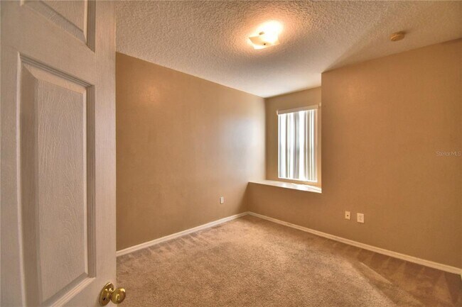 Building Photo - 439 Churchill Ct