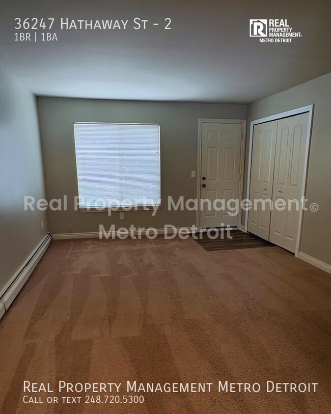 Building Photo - 36247 Hathaway St