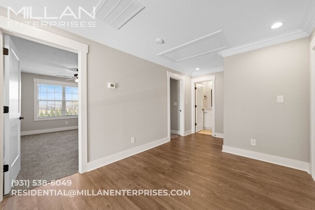 Building Photo - Gated Community Living with Open Views & Designer Kitchen