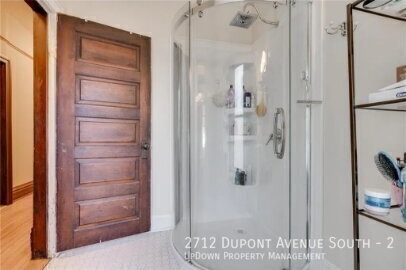Building Photo - 2712 Dupont Ave S