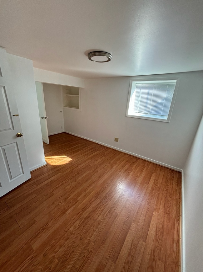 Building Photo - 207 Woodrow St