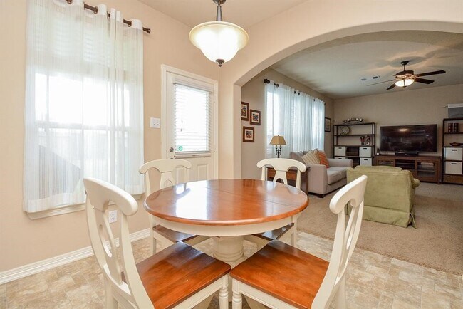 Building Photo - 3322 Aegean Dr