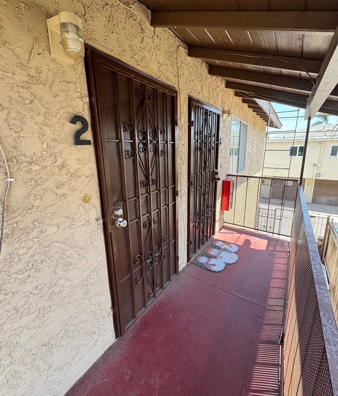 Entry to Unit - 3071 Juniper St