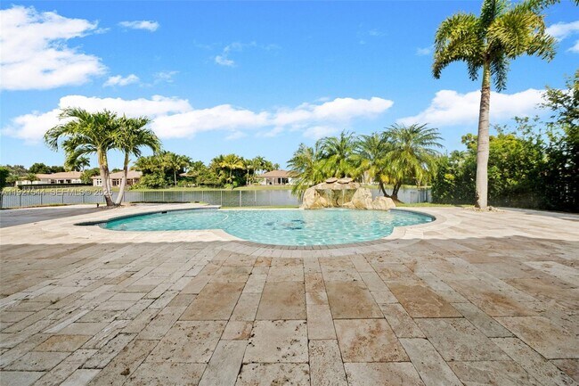 Building Photo - 15275 SW 38th St