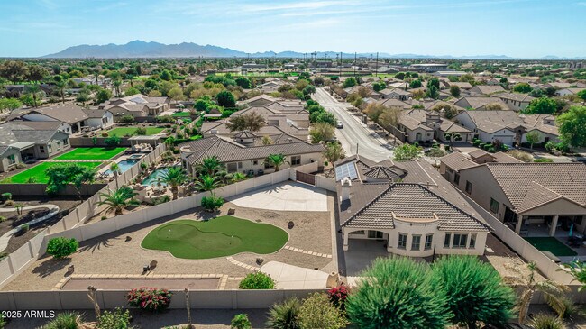 Building Photo - 14806 Luna Cir