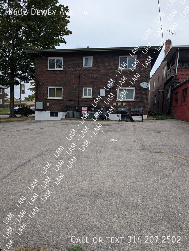 Building Photo - 5602 Dewey Ave