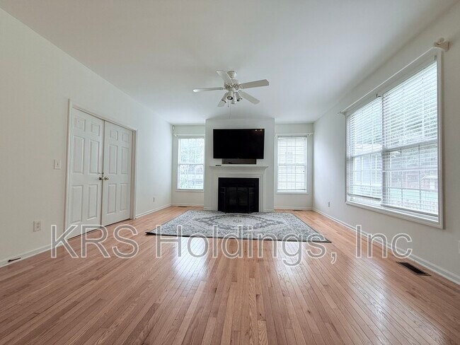 Building Photo - 1904 Beckwood Ct