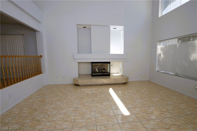 Building Photo - 554 Campus Oaks Ct