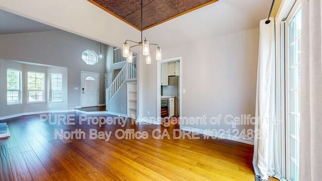 Building Photo - 2030 Seville St