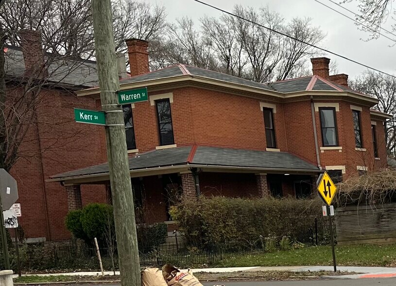 Building Photo - 81 Warren St