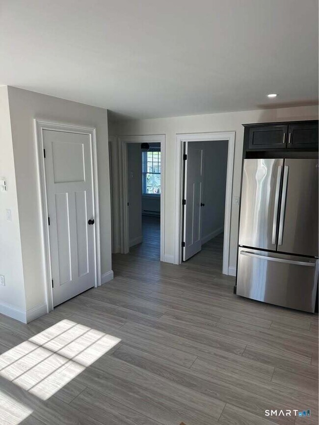 Building Photo - 309 Flanders Rd