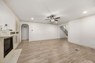 Building Photo - 12502 Pebble Way Ct