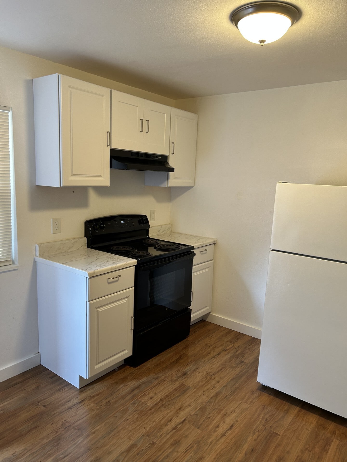 Building Photo - 961 Barkley Ct
