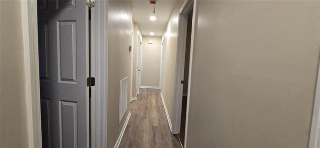 Building Photo - 5189 Forest Dr SE