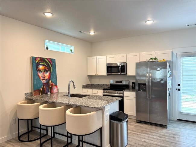 Building Photo - 821 Massachusetts Ave