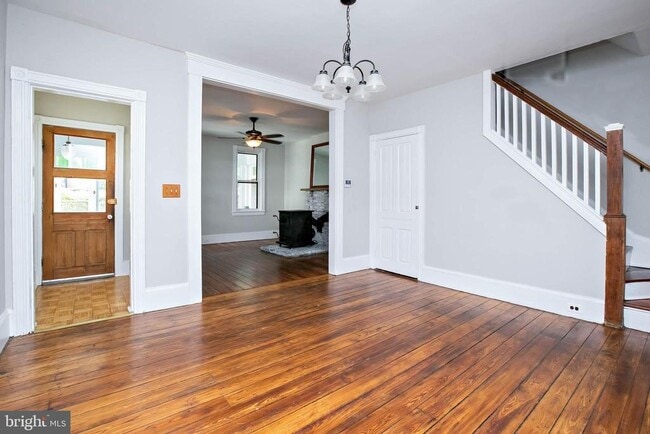 Building Photo - 208 S Atlantic Ave