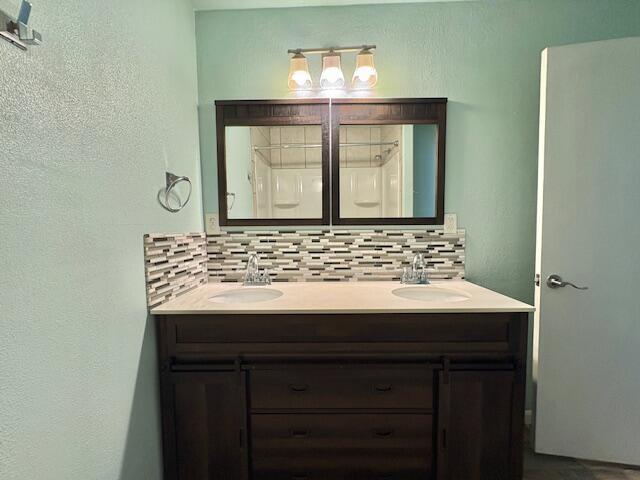 Building Photo - 4254 Lancaster Dr