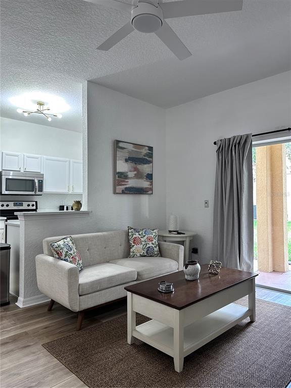 Building Photo - 428 Miramar Ave