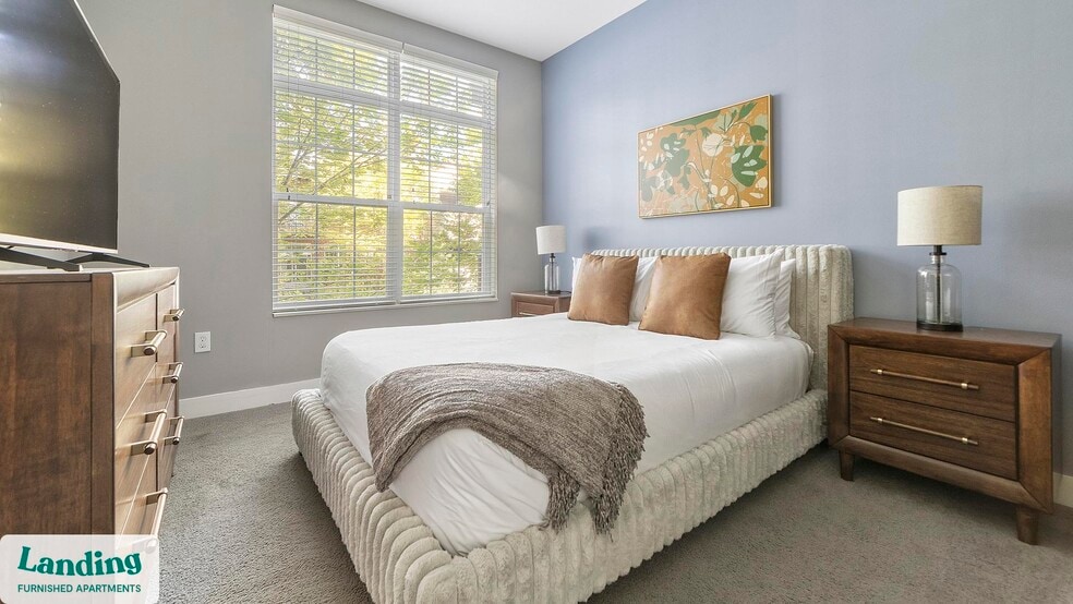 Building Photo - 41 E 9th Ave