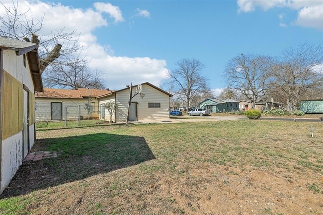 Building Photo - 620 Barbara Dr