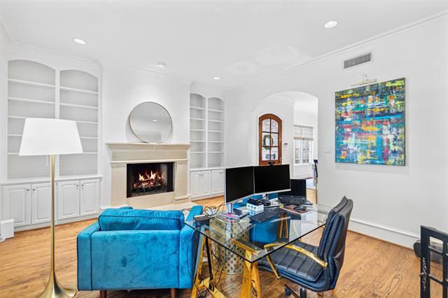 Building Photo - 4334 Emerson Ave