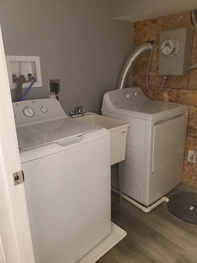 Building Photo - 1500 Olmstead St