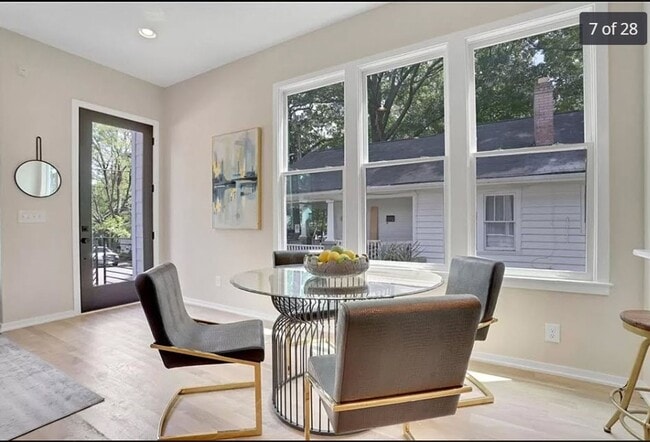 Building Photo - Charming 2BR House in Atlanta
