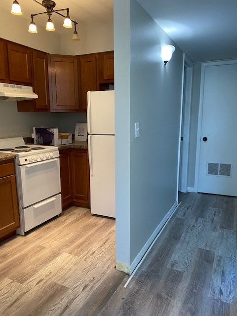 Building Photo - 54 College Ave