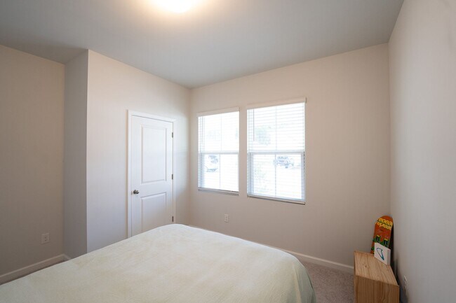 Building Photo - Coming Available!