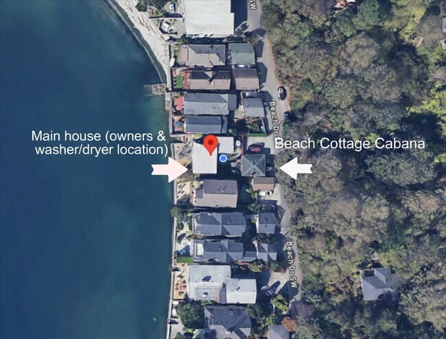 Building Photo - 4136 Beach Dr SW