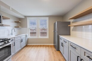 Building Photo - 4343 Wisconsin Ave