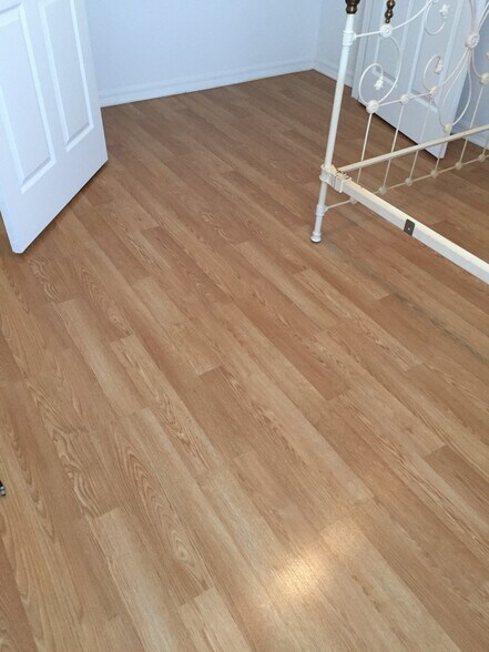 Building Photo - 3321 India Palm Dr