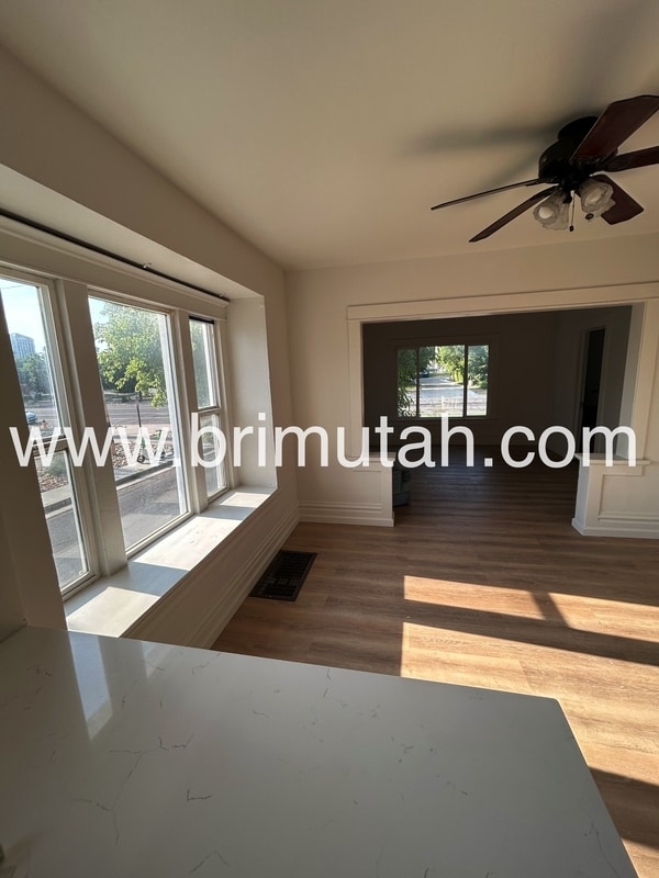 Building Photo - 254 E 700 S